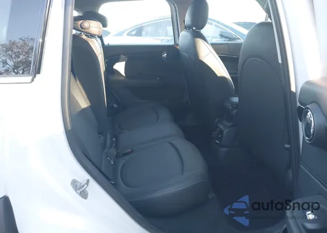 2019 Mini Countryman Cooper z USA, uszkodzony, nr VIN WMZYS7C53K3J04903